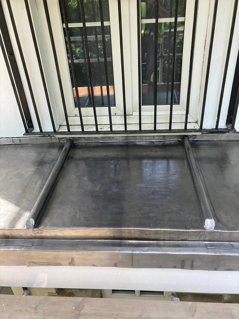 Lead Bay Replacement – Block of Flats, Woking